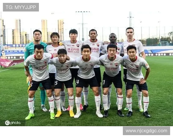 杭州排球队的阵地战解析与战术创新探讨